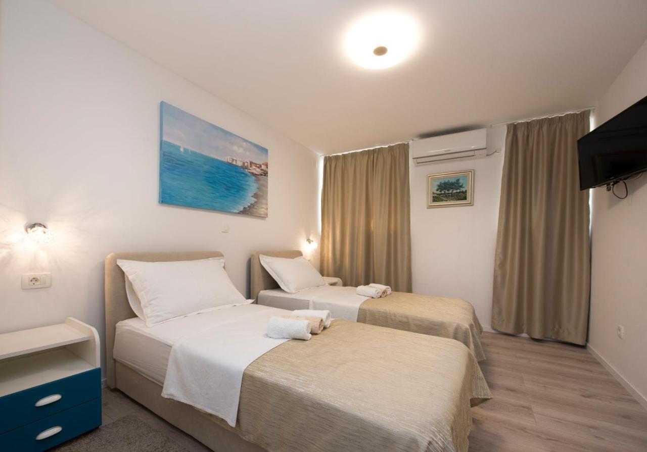 Apartments Maraton Split Exterior foto